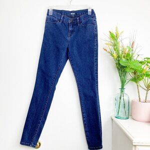 🌻 URBAN OUTFITTERS BDG Mid Rise Twig Ankle Jeans 26